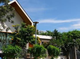 Villa Happiness Lush Valley – dom wakacyjny w mieście Ban Bung Toei
