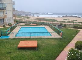 Departamento Las Cruces Frente al Mar, apartman u gradu 'San Antonio'