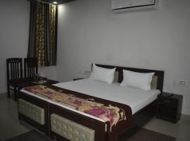 Hotel Tiger Guest House, hotel in Sawāi Mādhopur