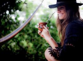 Embausurf - Moradas de Aluguel, hotel en Guarda do Embaú