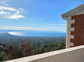 Small Exclusive Retreat, cottage in Lamezia Terme