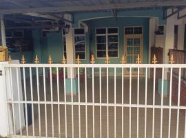 MieHomestay Bukit payong, hotel u gradu 'Bukit Payong'