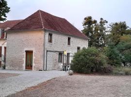 Gîte Napoléon, отель с парковкой в городе Dienville