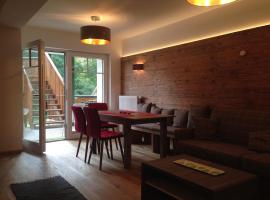 Appartements im Forsthaus, hotel v destinaci Strobl