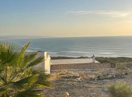 Dar Isma : Une maison sur océan, ξενοδοχείο σε Wassane