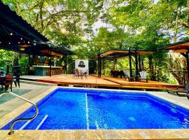 Jungle Beach Hotel Manuel Antonio、マヌエル・アントニオのホテル