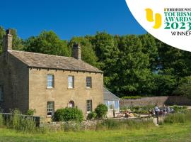 The Manse at Broughton Sanctuary, hotel with jacuzzis in Skipton