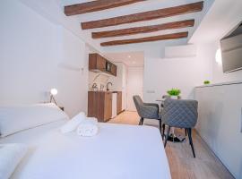 ESTUDIO ROMAN & CATHEDRAL EXPERIENCe, hotell i Tarragona