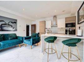 Luxury Apartment: city centre, stylish, modern, hotelli kohteessa Chester