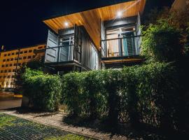 City Glamping by ONE66 Hotel, glamping a Lubiana