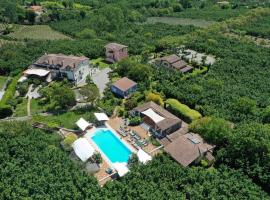 Hotel Villa Rizzo Resort and Spa, spa-hotelli kohteessa San Cipriano Picentino