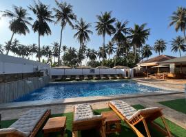 Shared room In Salalah Social Club, hotel em Salalah