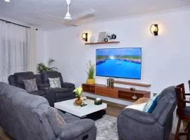 Zuri Luxe 3BR Penthouse- Silversands Beach Malindi