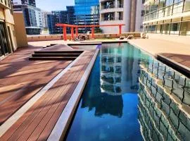 Picturesque Luxury Studio in The Icon Aparthotel