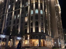 Apartment in Bishkek – hotel z parkingiem w mieście Orto-Say