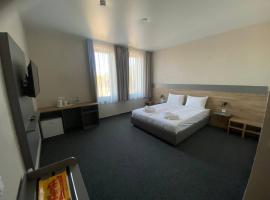 HOTEL ARTA, Hotel in Starychi