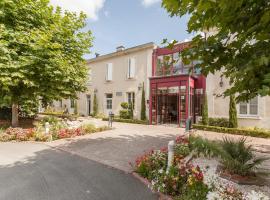 Domaine du Pont de l'Eyre – hotel w mieście Salles