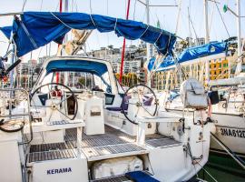 Barca a vela Kerama - Smart Wind, hotelli Napolissa