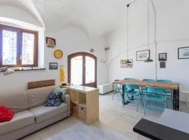 CASA NEL BORGO, 20 METRI DAL MARE