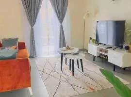 Cozy Apt, Near Acacia Mall, UnLtd WIFI, Netflix,