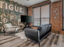 Deluxe Studio in Historic Downtown Building!, apartament a Bartlesville
