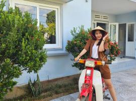 YÊN Homestay, hotel v destinaci Dien Ban