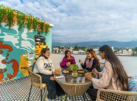 ArtBuzz Dehradun, hostal en Dehradun