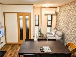 ユニバーサルスタジオまで4駅20分海遊館近い 朝潮橋駅徒歩4分無料駐車場有り最大12名宿泊可能 Wifi ベビー用品充実