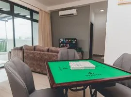 8scape 8 pax 3BR Huge Balcony Bukit Indah/Sutera by Our Stay