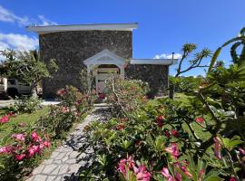 Mira's Hacienda, guest house in Saint-Pierre