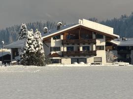 Haus Ponapart, hotelli kohteessa Reith bei Kitzbühel