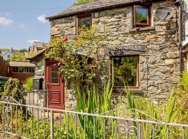 1 bed property in Trefriw North Wales 54752, hotel in Trefriw