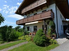 Ferienwohnung Kurz, hotel de lujo en Rimsting