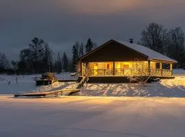 Holiday House "Brūklenes"