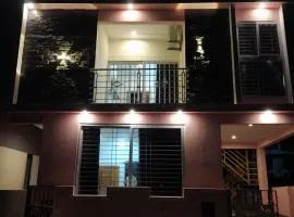 Nandi Skandagiri Guest House