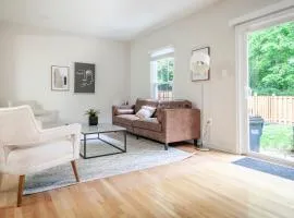 Fairfax 3br w wd close to Nationals Park WDC-742