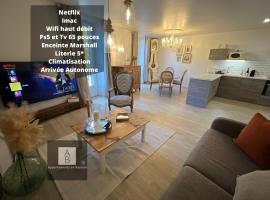 Babolène Shabby Suite, ξενοδοχείο σε Villefranche-de-Rouergue