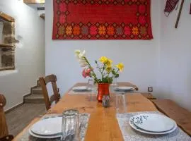 Stone Serenity,2BR Home in Sellia with Dreamy Sea Views