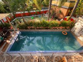 Raichak 3BHK 28ft pool Villa, hotel in Raichak