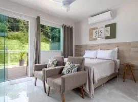 Studio com Varanda e garagem Tv Smart Wi-fi