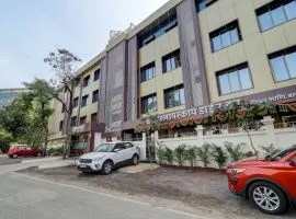 Hotel Flysky Rooms & Banquets