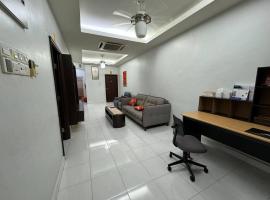 Cozy House 37 @ Alma BM, vacation home in Bukit Mertajam