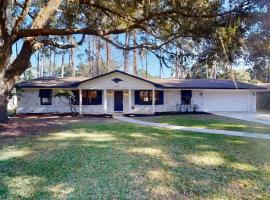 LOGGERHEAD LODGE home, koča v mestu Jekyll Island