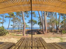 Amazing lake house on the beach. โรงแรมในโคเซ อิกนาซิโอ