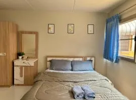 Room For rent poppular condo T8 Fl 6