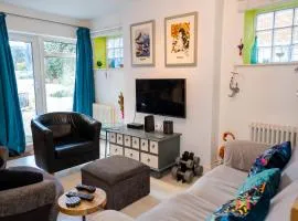 Cute & cosy 1 double bedroom garden flat