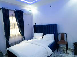 Viesnīca Triple D luxury Hotel by chill and thrill pilsētā Ibadana