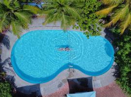 Poseidon Guest House, hotel near Coronel FAP Francisco Secada Vignetta International Airport - IQT, 