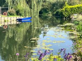 Appleby Barn, hotel with parking in Lacock