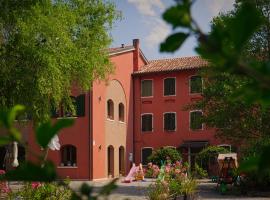 Quadrifoglio Relax, romanttinen hotelli kohteessa San Donà di Piave